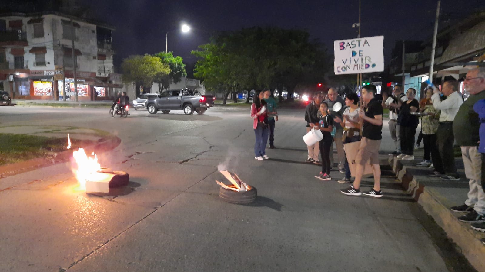 Manifestación de barrio Transporte