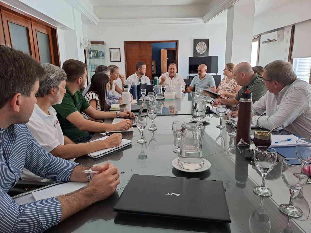 El primer tema que encaró el intendente Juan Pablo Poletti es la emergencia hídrica por la crecida del río Paraná.